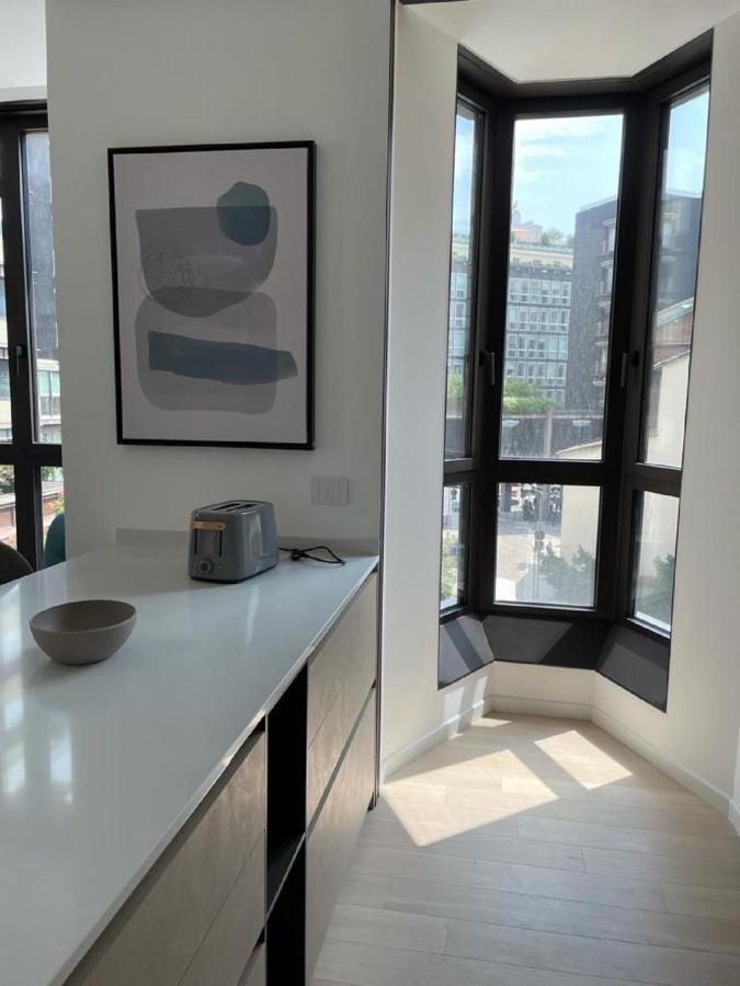 Number House - Number 11 Apartment Милано Екстериор снимка